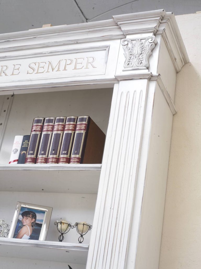 Libreria con capitelli e colonne apribili - immagine 4